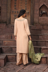 Peach Dori Embroidered Kurta Set With Dupatta