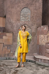 Yellow Chanderi Dori Embroidered kurta Set