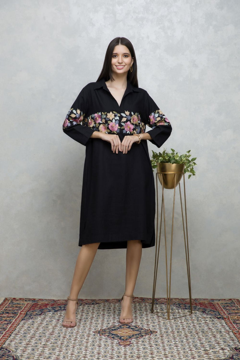 Linen Dress With Thread Embroidery
