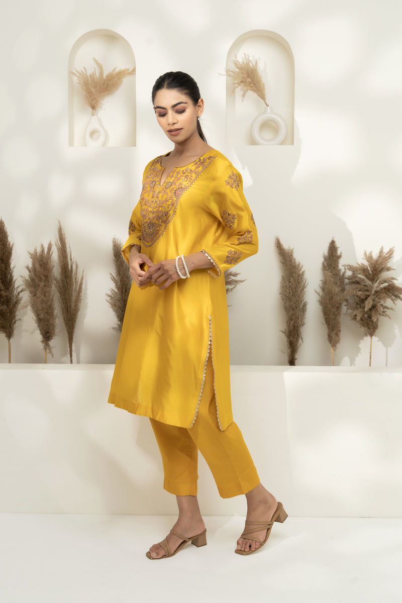Chanderi Dori Embroidered  Kurta Set