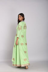 Green kurta set with zari work