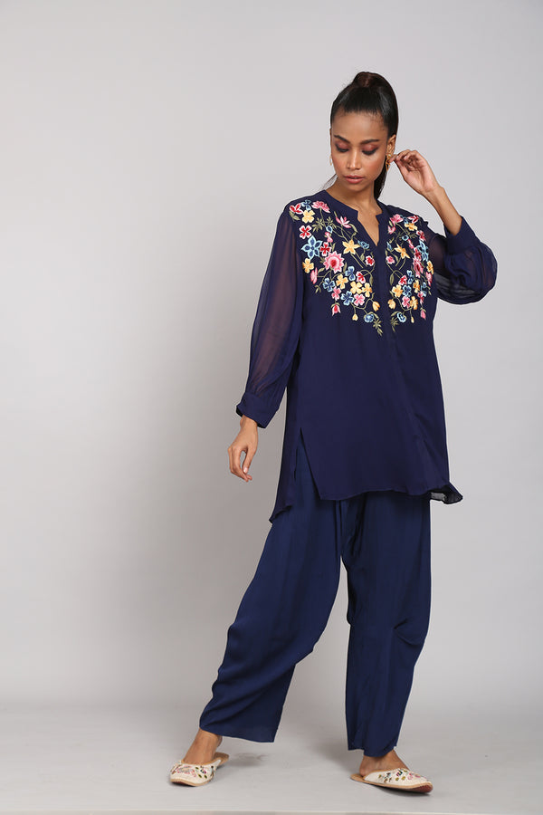 Embroidered Top With Pants